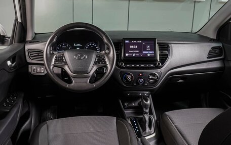 Hyundai Solaris II рестайлинг, 2021 год, 1 599 000 рублей, 6 фотография