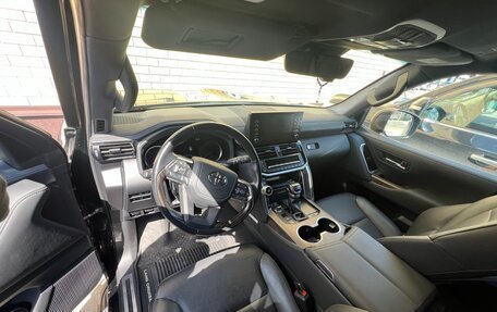 Toyota Land Cruiser, 2021 год, 10 950 000 рублей, 9 фотография