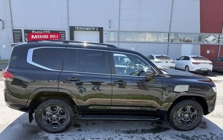 Toyota Land Cruiser, 2021 год, 10 950 000 рублей, 4 фотография
