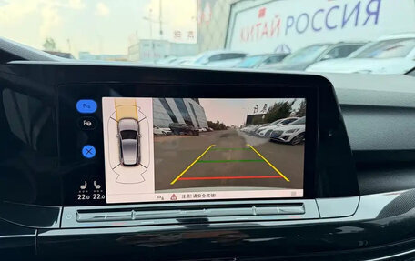 Volkswagen Golf VIII, 2022 год, 1 750 000 рублей, 11 фотография