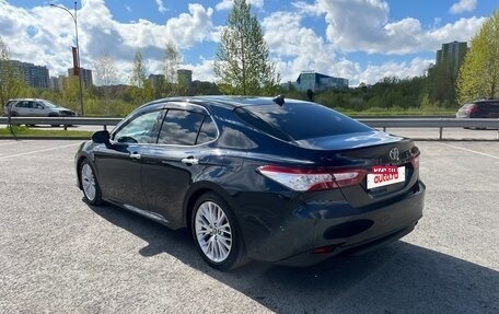 Toyota Camry, 2020 год, 3 150 000 рублей, 5 фотография