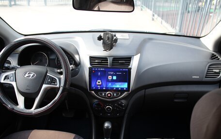 Hyundai Solaris II рестайлинг, 2013 год, 990 000 рублей, 9 фотография