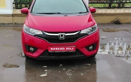 Honda Fit III, 2016 год, 850 000 рублей, 1 фотография