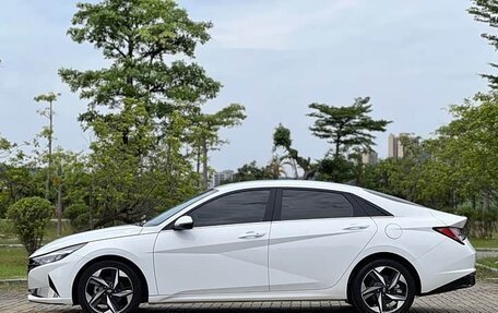 Hyundai Elantra, 2023 год, 1 523 125 рублей, 7 фотография