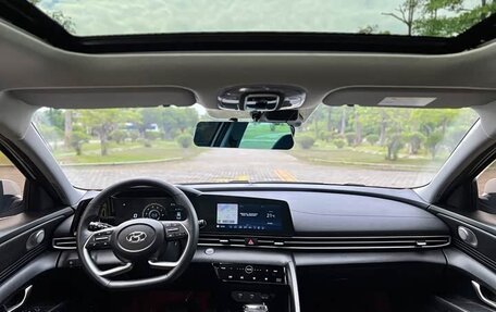 Hyundai Elantra, 2023 год, 1 523 125 рублей, 10 фотография