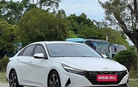 Hyundai Elantra, 2023 год, 1 523 125 рублей, 3 фотография