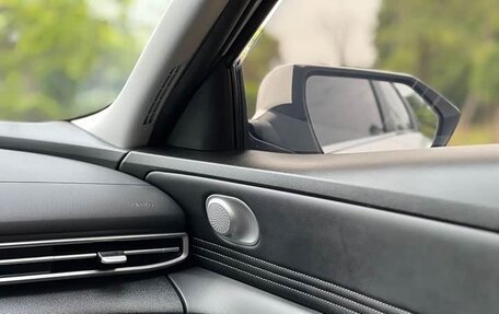 Hyundai Elantra, 2023 год, 1 523 125 рублей, 26 фотография