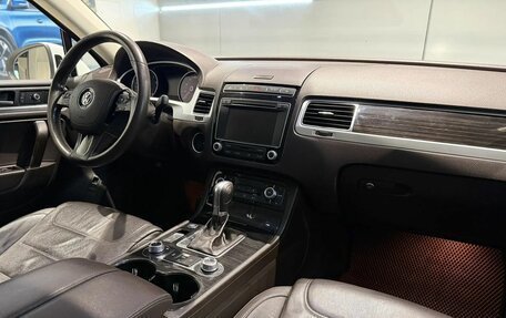 Volkswagen Touareg III, 2016 год, 3 100 000 рублей, 19 фотография