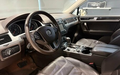 Volkswagen Touareg III, 2016 год, 3 100 000 рублей, 18 фотография