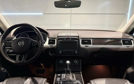 Volkswagen Touareg III, 2016 год, 3 100 000 рублей, 20 фотография