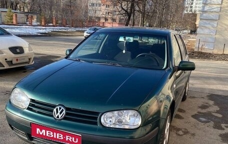 Volkswagen Golf IV, 1999 год, 360 000 рублей, 1 фотография
