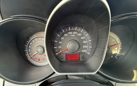 KIA Rio III рестайлинг, 2014 год, 800 000 рублей, 9 фотография