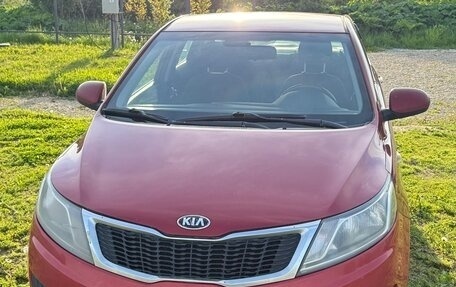 KIA Rio III рестайлинг, 2014 год, 800 000 рублей, 2 фотография
