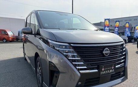 Nissan Serena, 2023 год, 2 650 000 рублей, 3 фотография