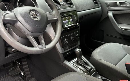 Skoda Yeti I рестайлинг, 2016 год, 1 259 000 рублей, 12 фотография