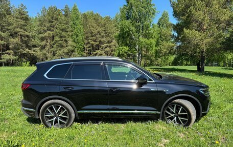 Volkswagen Touareg III, 2021 год, 7 200 000 рублей, 24 фотография