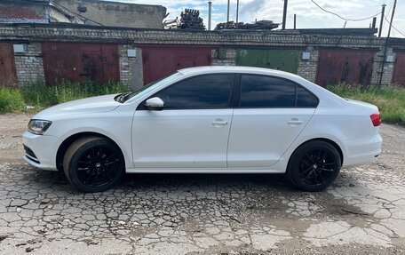 Volkswagen Jetta VI, 2015 год, 1 100 000 рублей, 7 фотография