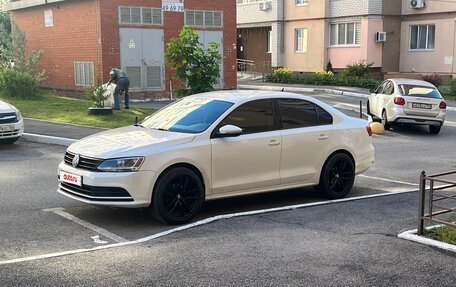 Volkswagen Jetta VI, 2015 год, 1 100 000 рублей, 10 фотография