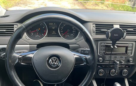 Volkswagen Jetta VI, 2015 год, 1 100 000 рублей, 9 фотография