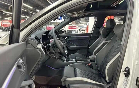 Audi Q3, 2023 год, 2 010 007 рублей, 12 фотография