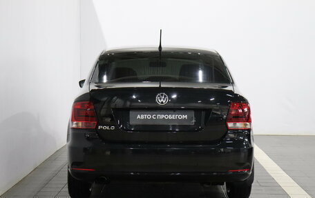 Volkswagen Polo VI (EU Market), 2015 год, 800 000 рублей, 3 фотография