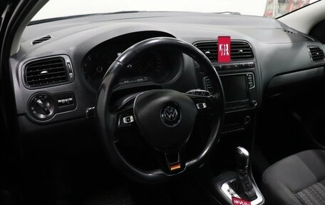 Volkswagen Polo VI (EU Market), 2015 год, 800 000 рублей, 7 фотография