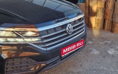 Volkswagen Touareg III, 2019 год, 4 650 000 рублей, 14 фотография