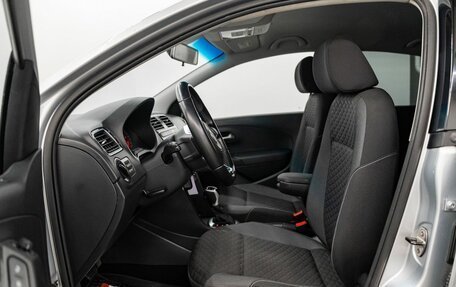 Volkswagen Polo VI (EU Market), 2019 год, 1 299 000 рублей, 6 фотография