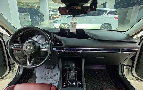 Mazda 3, 2023 год, 1 520 000 рублей, 7 фотография