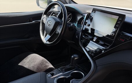 Toyota Camry, 2021 год, 3 250 000 рублей, 1 фотография