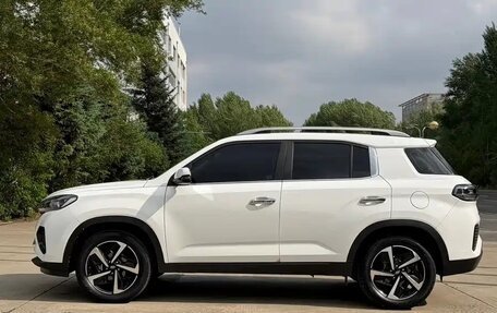 Hyundai ix35, 2023 год, 1 690 000 рублей, 8 фотография