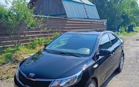 KIA Rio III рестайлинг, 2017 год, 950 000 рублей, 2 фотография