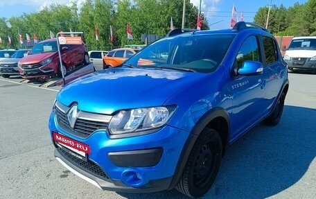 Renault Sandero II рестайлинг, 2015 год, 869 995 рублей, 3 фотография