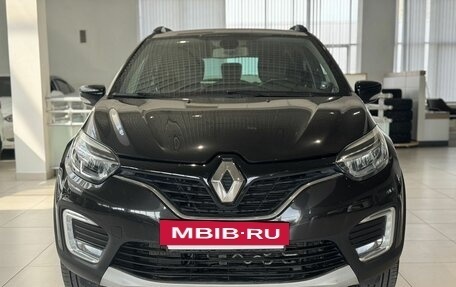 Renault Kaptur I рестайлинг, 2018 год, 1 550 000 рублей, 2 фотография