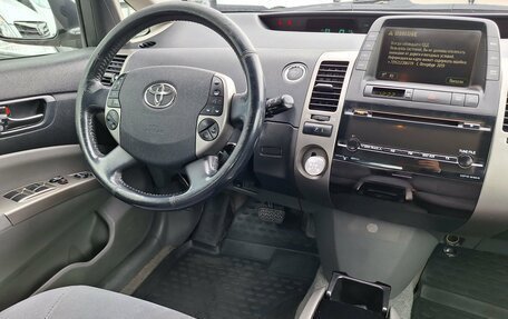 Toyota Prius, 2008 год, 565 000 рублей, 17 фотография