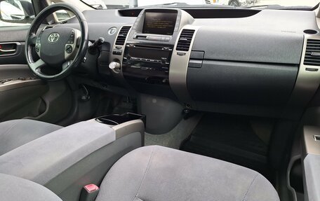 Toyota Prius, 2008 год, 565 000 рублей, 15 фотография