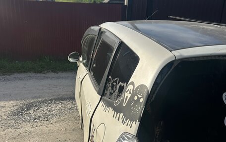 Honda Fit III, 2003 год, 150 000 рублей, 5 фотография