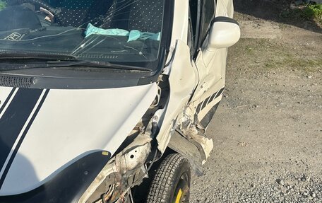 Honda Fit III, 2003 год, 150 000 рублей, 6 фотография