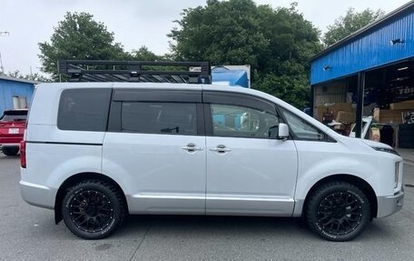 Mitsubishi Delica D:5 I, 2023 год, 3 100 000 рублей, 4 фотография