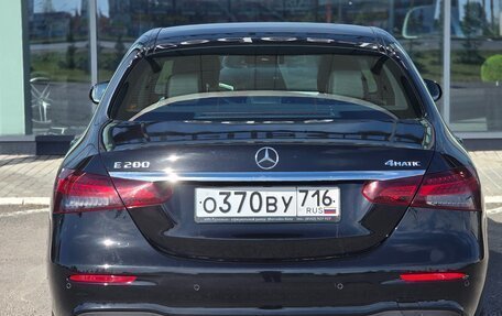 Mercedes-Benz E-Класс, 2021 год, 4 300 000 рублей, 4 фотография