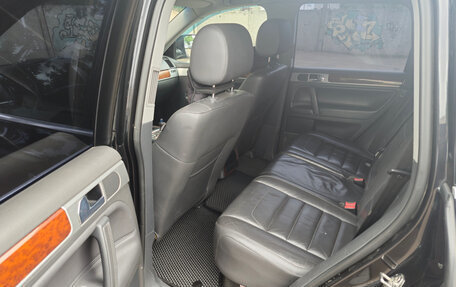 Volkswagen Touareg III, 2007 год, 870 000 рублей, 11 фотография