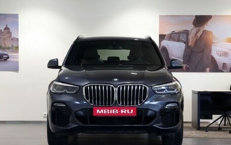 BMW X5, 2019 год, 5 950 000 рублей, 2 фотография