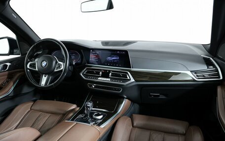 BMW X5, 2019 год, 5 950 000 рублей, 14 фотография