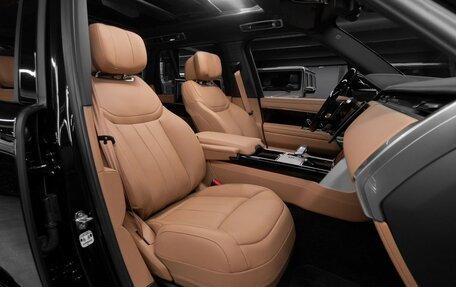 Land Rover Range Rover IV рестайлинг, 2024 год, 18 000 000 рублей, 22 фотография