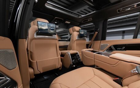 Land Rover Range Rover IV рестайлинг, 2024 год, 18 000 000 рублей, 25 фотография