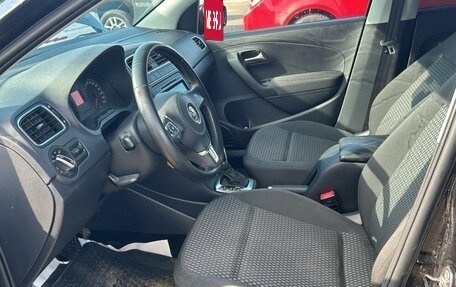 Volkswagen Polo VI (EU Market), 2011 год, 730 000 рублей, 6 фотография