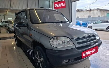 Chevrolet Niva I рестайлинг, 2007 год, 275 000 рублей, 2 фотография