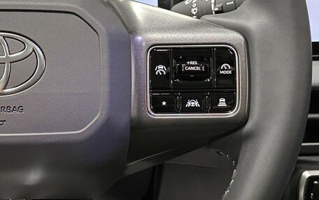 Toyota RAV4, 2026 год, 3 917 000 рублей, 21 фотография