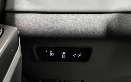 Toyota RAV4, 2026 год, 3 917 000 рублей, 19 фотография