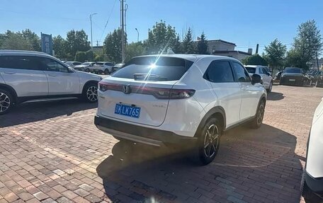 Honda Vezel, 2023 год, 1 770 000 рублей, 4 фотография